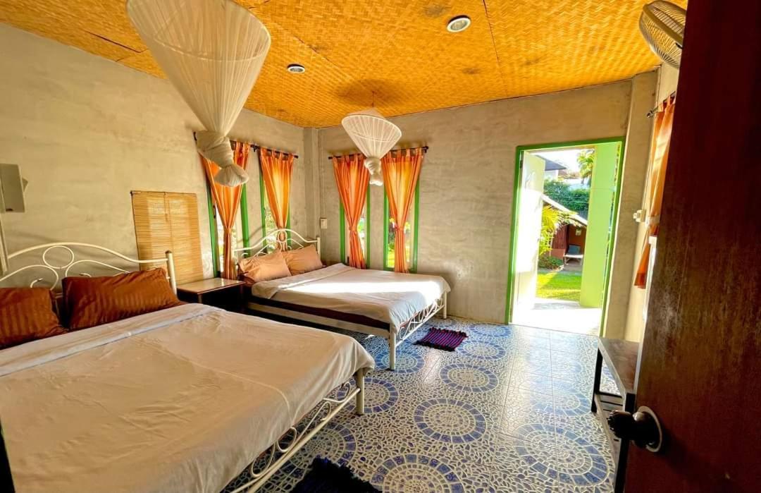 Hotel Rainbow House Pai Exterior foto