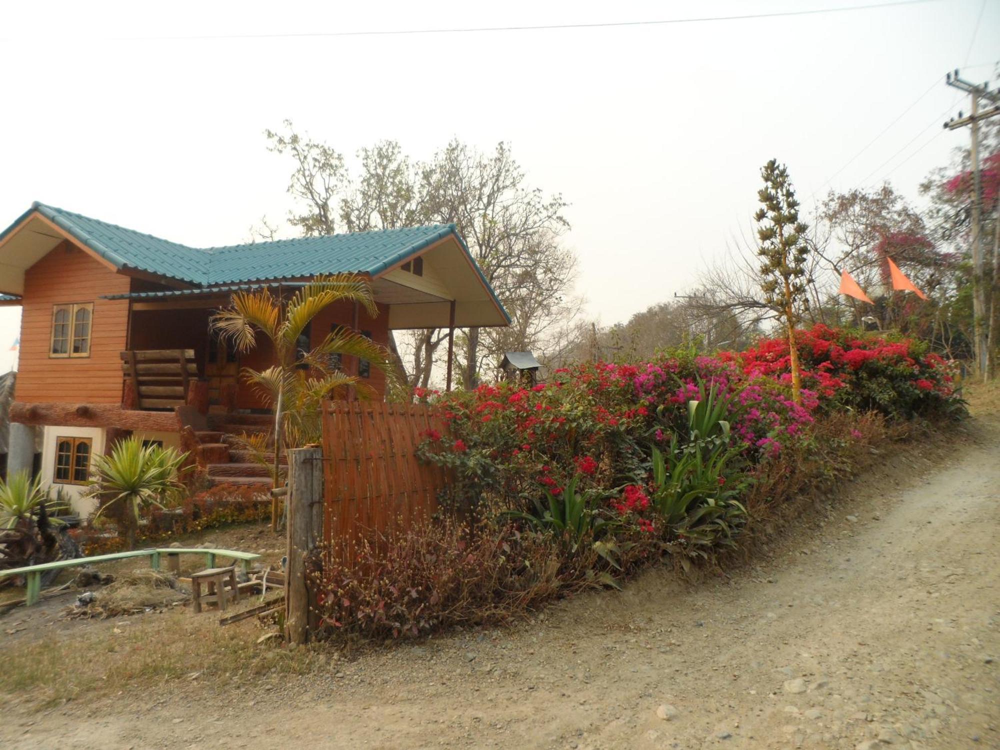 Hotel Rainbow House Pai Exterior foto